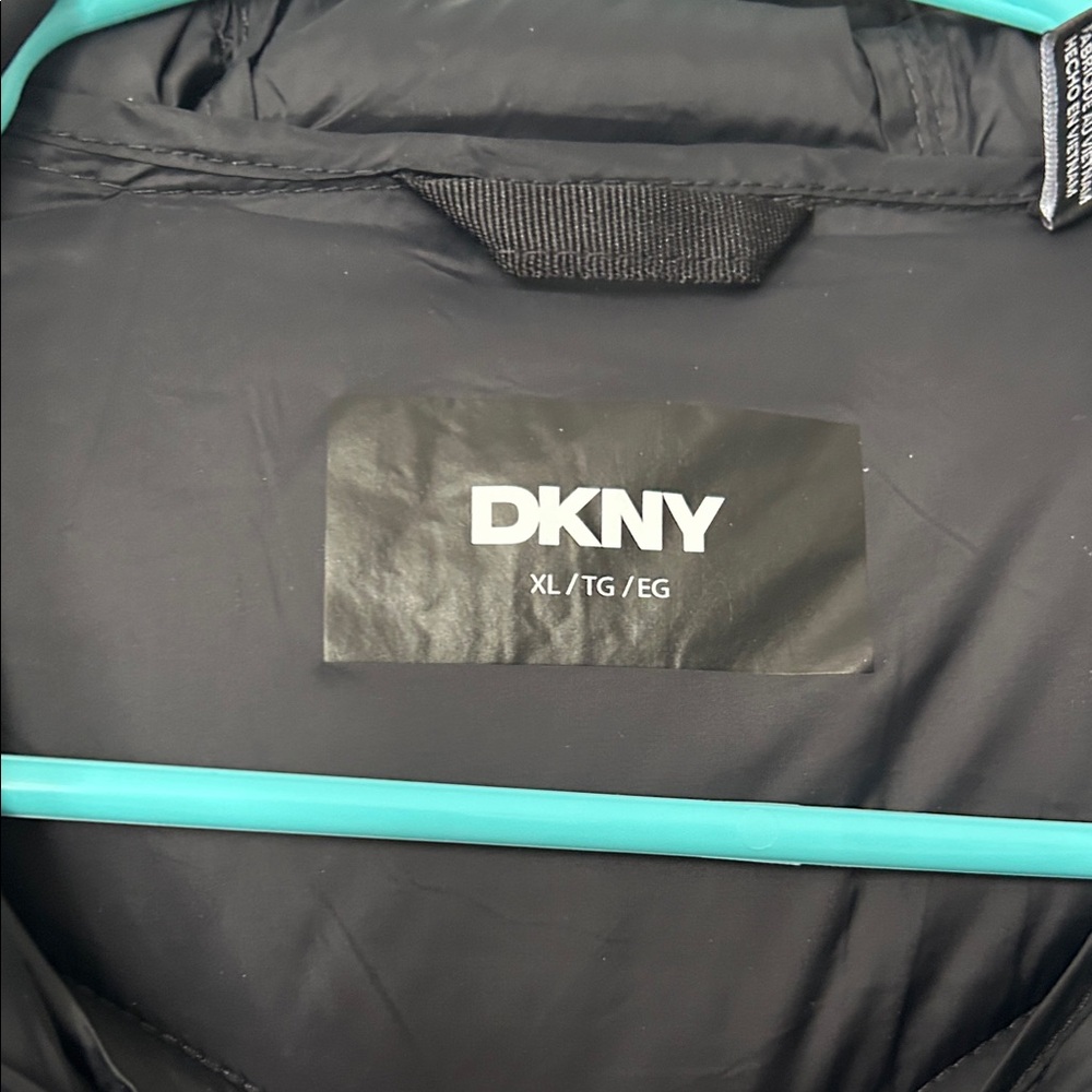 DKNY Women's Sleek Black Puffer Coat - Picture 2 of 6